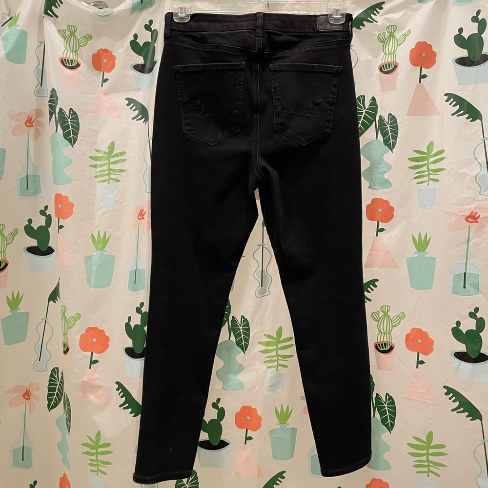 American Eagle Super High-Rise Stretch Jeans (Short)